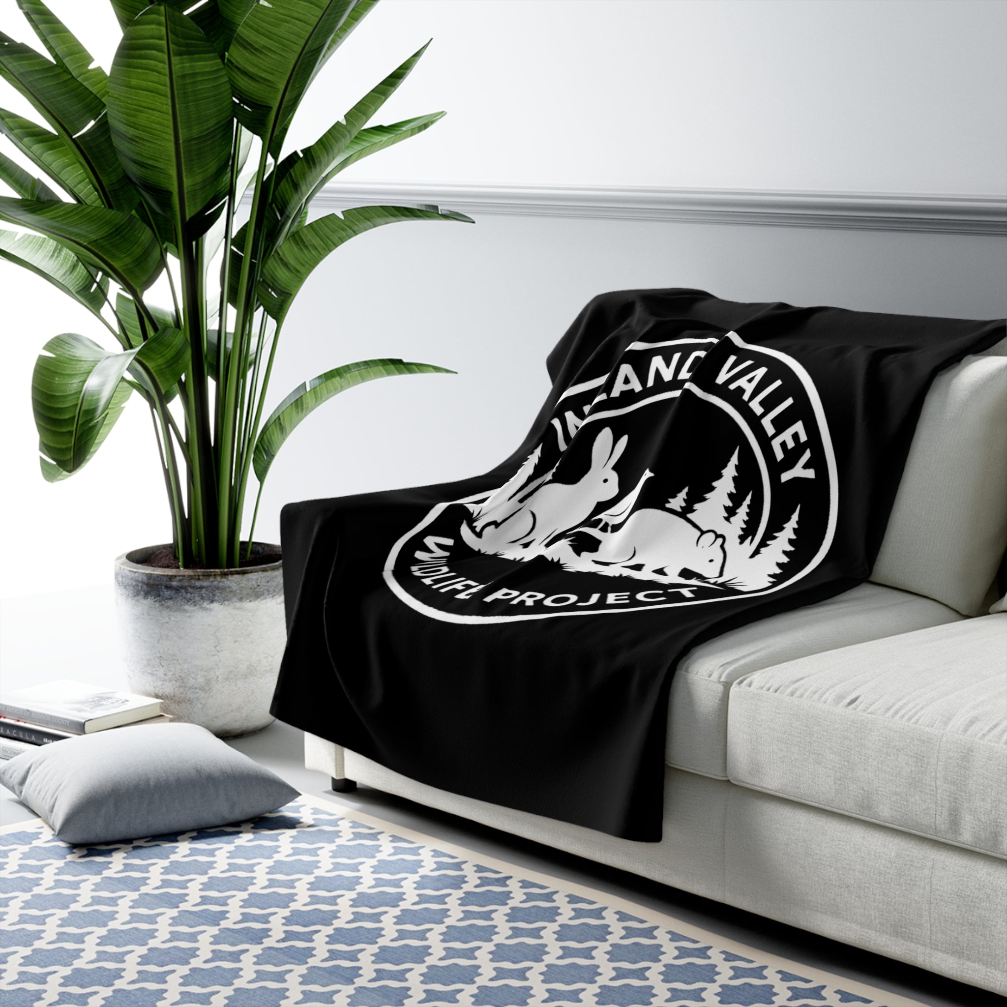 IVWP Logo Sherpa Fleece Blanket